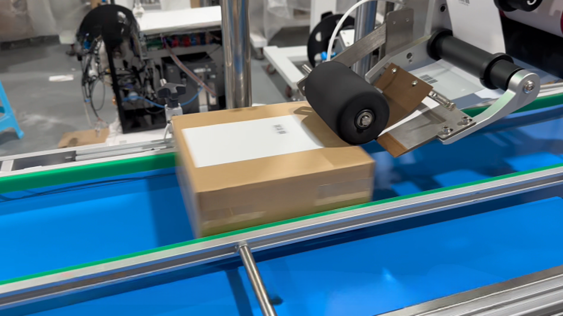 Labeling Machine -- How Real-time printing and labeling machine work